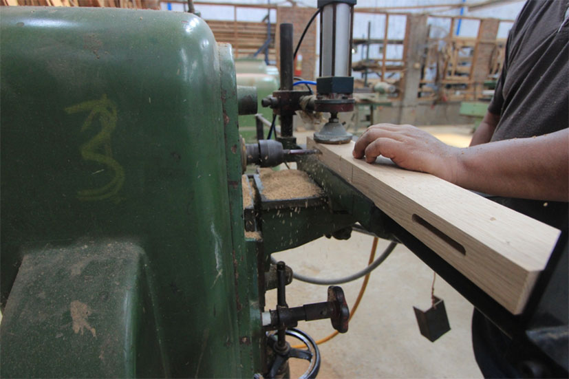 pengolahan kayu dengan CNC