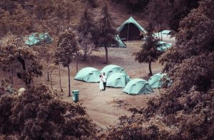 https://hilltopcamplembang.com/tempat-camping-di-lembang-bandung-murah/